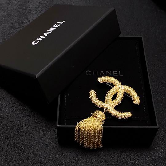 Chanel Brooch 12lyh47 (3)