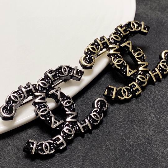 Chanel Brooch 12lyh52 (1)