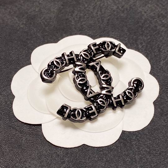 Chanel Brooch 12lyh52 (2)