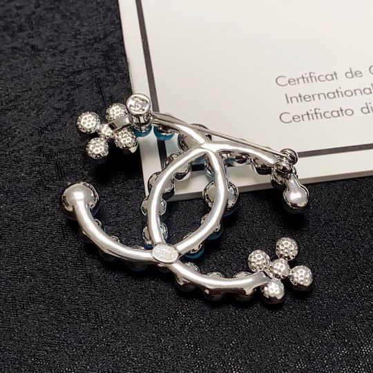 Chanel Brooch 12lyh60 (2)