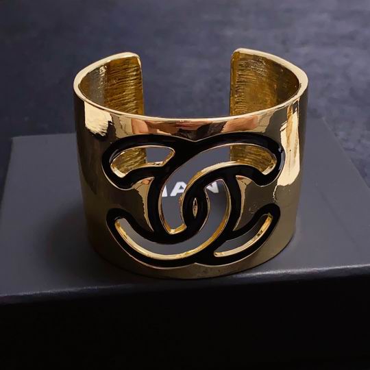 Chanel bracelet 12lyh07 (2)