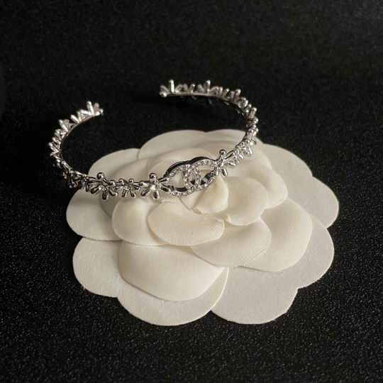 Chanel bracelet 12lyh16 (3)