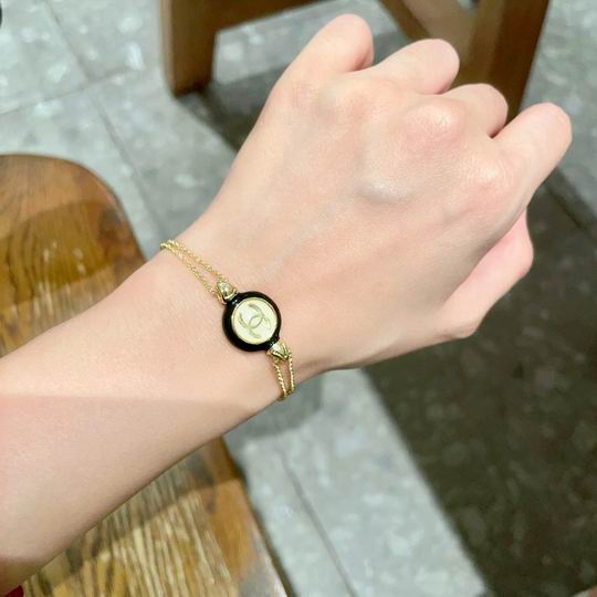 Chanel bracelet 12lyh20 (4)