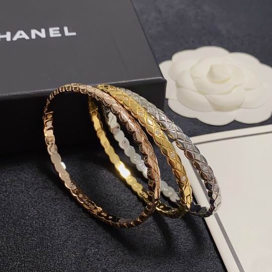 Chanel bracelet 12lyh22 (4)