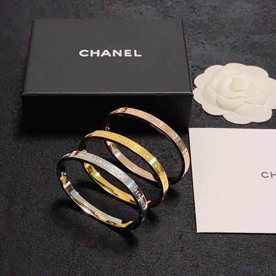 Chanel bracelet 12lyh24 (5)