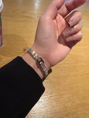 Chanel bracelet 12lyh25 (6)