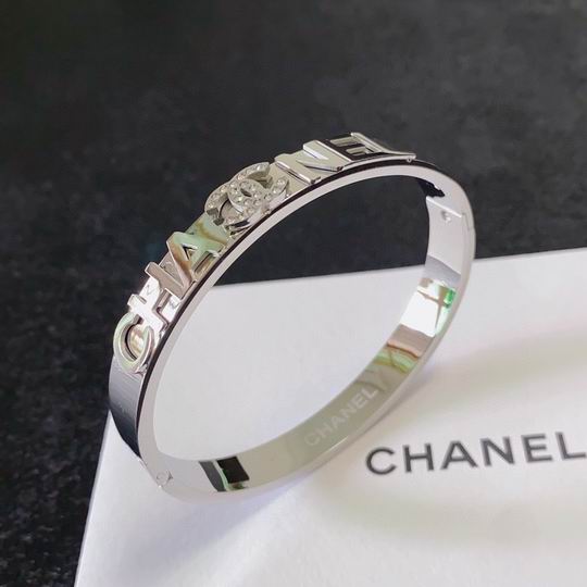 Chanel bracelet 12lyh28 (2)