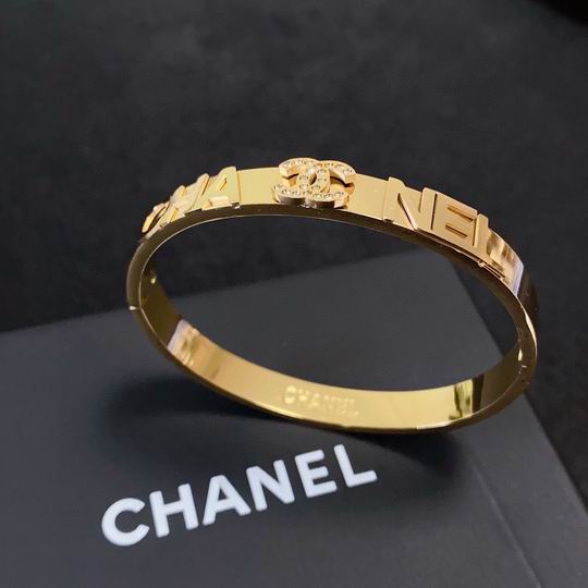 Chanel bracelet 12lyh28 (5)