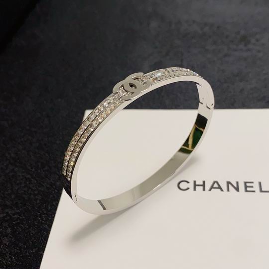 Chanel bracelet 12lyh30 (2)