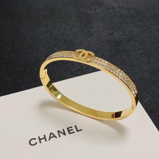 Chanel bracelet 12lyh30 (5)