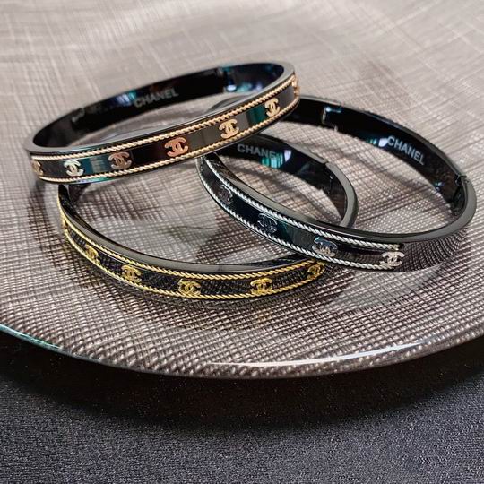 Chanel bracelet 12lyh31 (1)