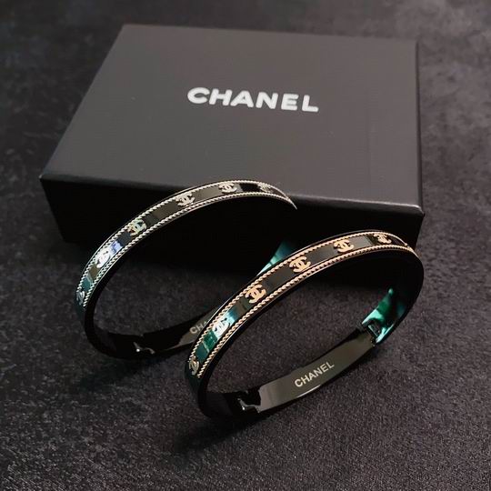 Chanel bracelet 12lyh31 (5)