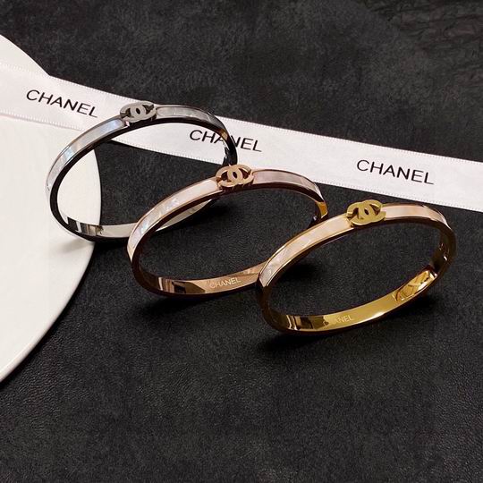 Chanel bracelet 12lyh36 (6)