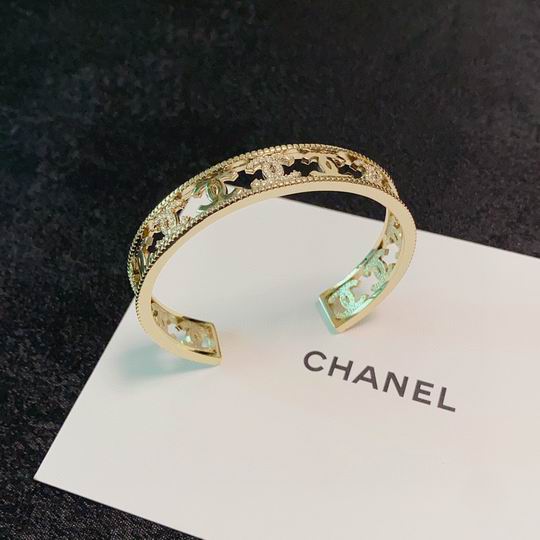 Chanel bracelet 12lyh39 (3)