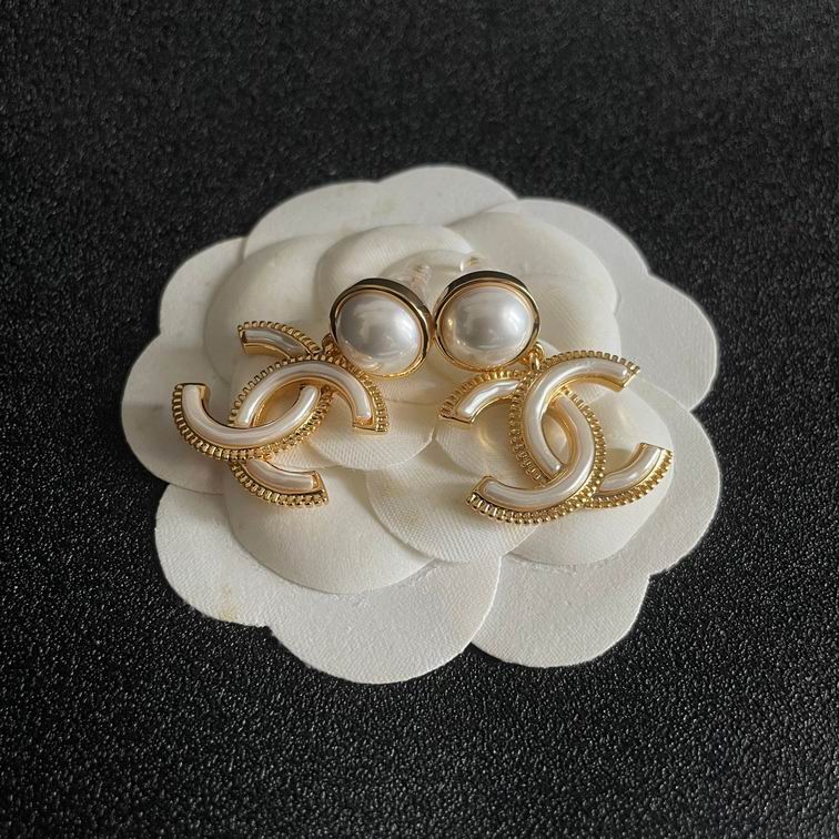 Chanel earring 12lyh05 (3)