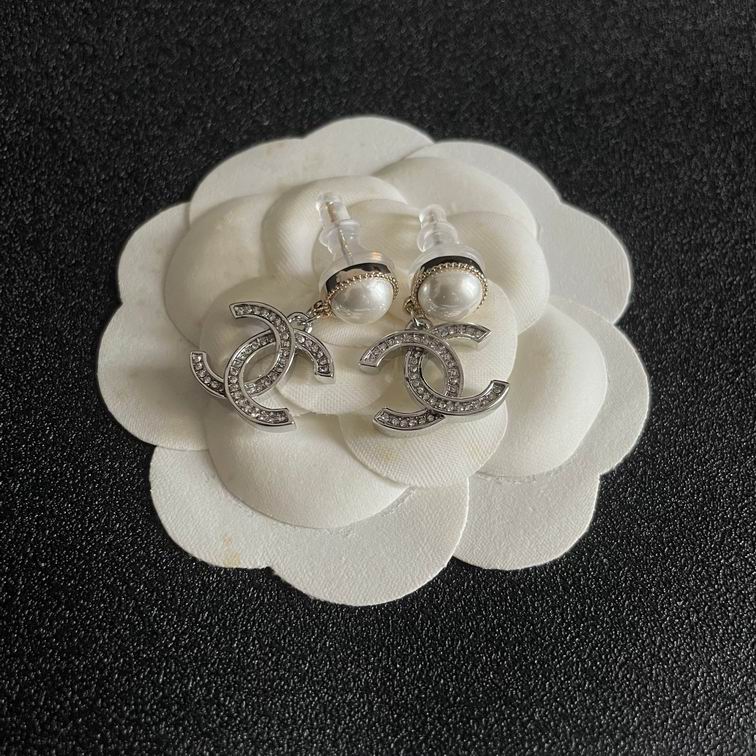Chanel earring 12lyh06 (3)