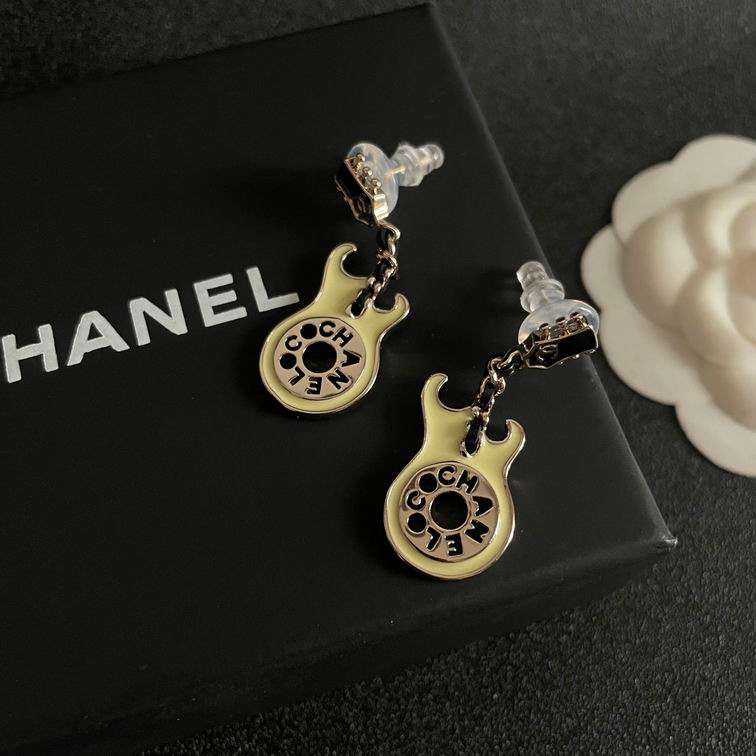 Chanel earring 12lyh110 (5)