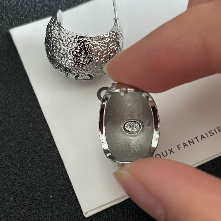 Chanel earring 12lyh112 (5)