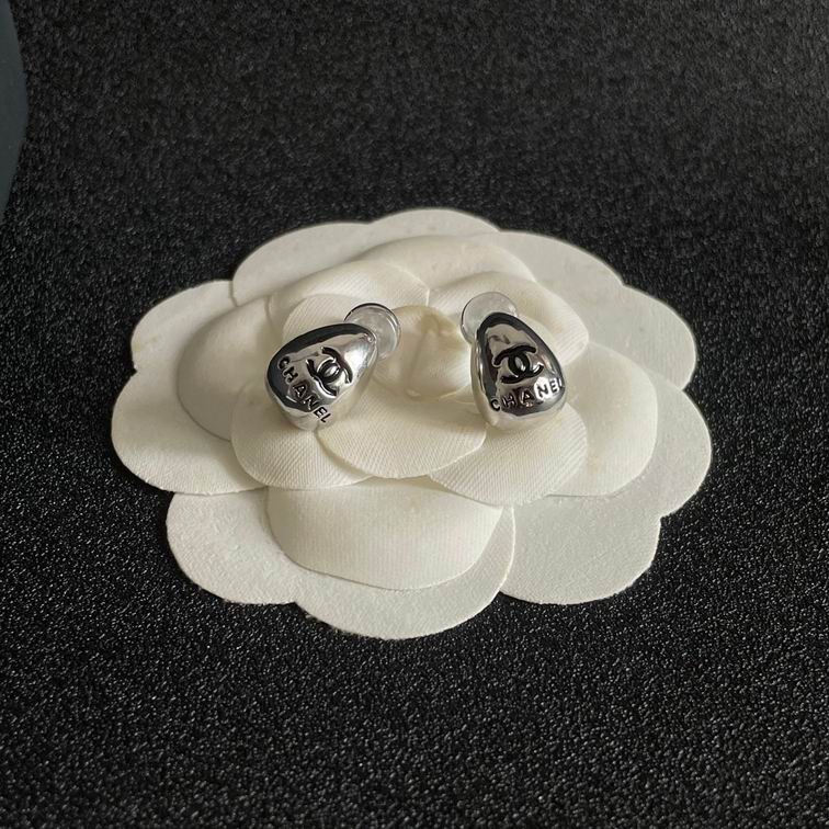 Chanel earring 12lyh130 (5)