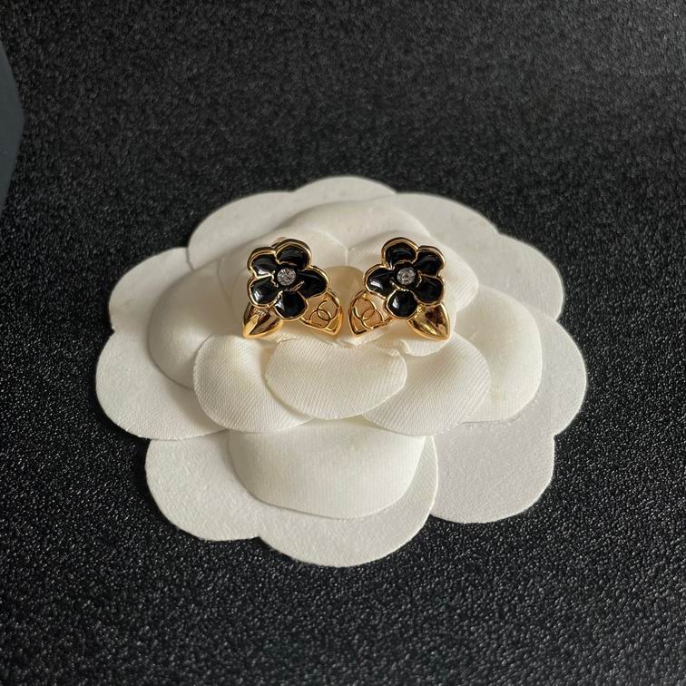 Chanel earring 12lyh131 (4)