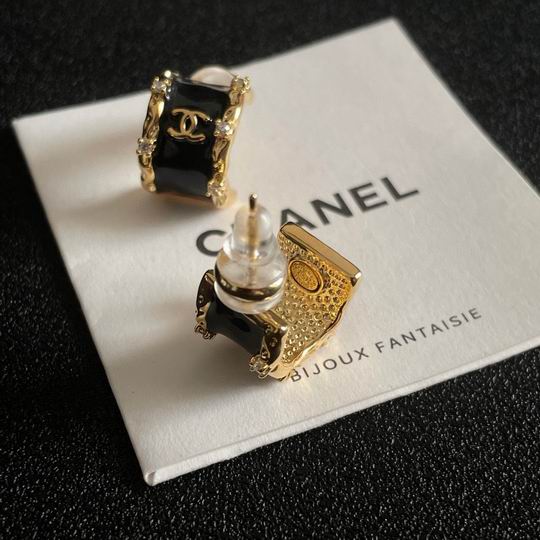 Chanel earring 12lyh132 (5)