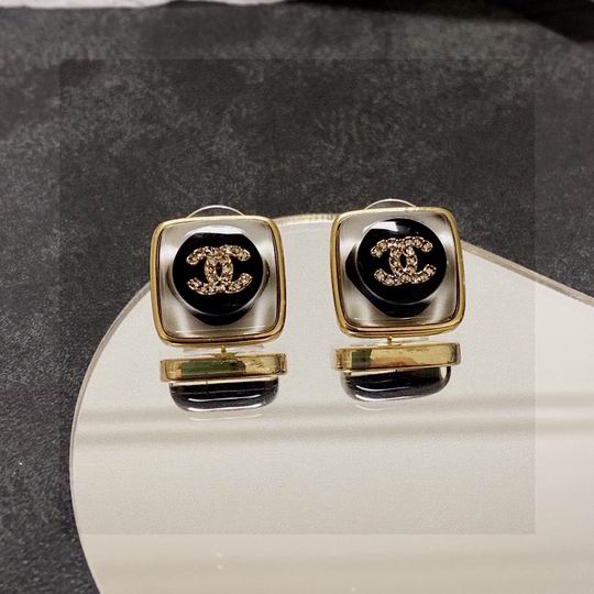 Chanel earring 12lyh138 (6)