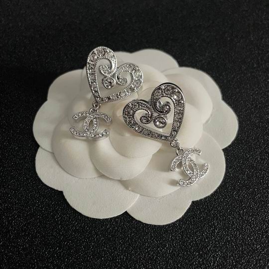 Chanel earring 12lyh147 (3)