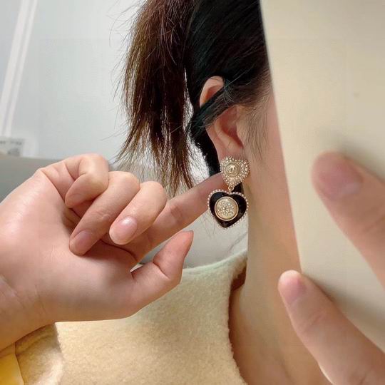 Chanel earring 12lyh175 (5)