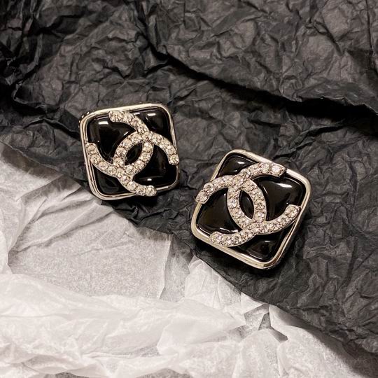 Chanel earring 12lyh184 (4)