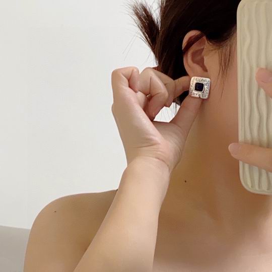 Chanel earring 12lyh186 (6)