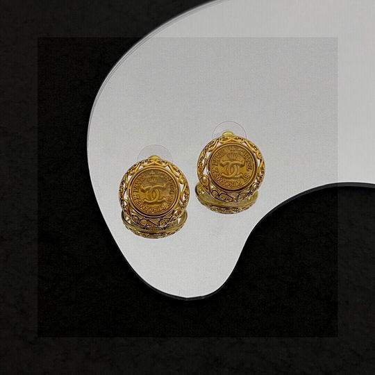 Chanel earring 12lyh23 (3)
