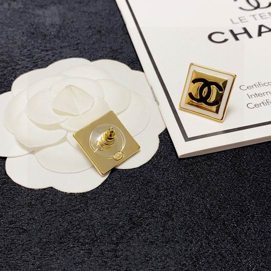 Chanel earring 12lyh24 (2)