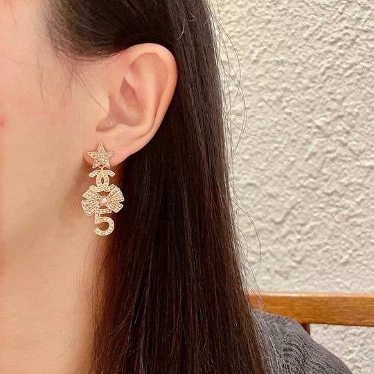 Chanel earring 12lyh32 (5)