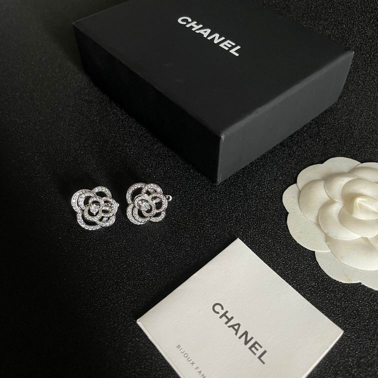 Chanel earring 12lyh36 (1)