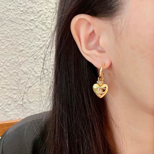 Chanel earring 12lyh44 (5)