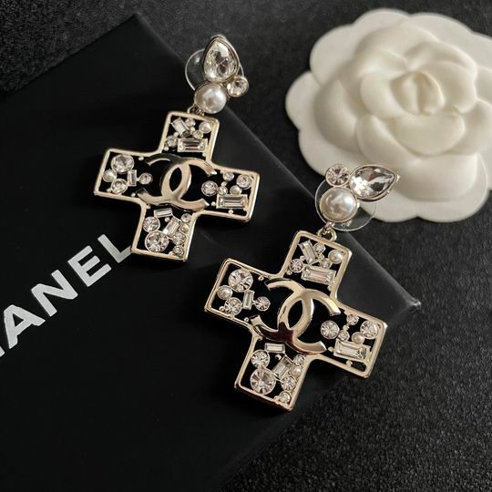 Chanel earring 12lyh45 (6)