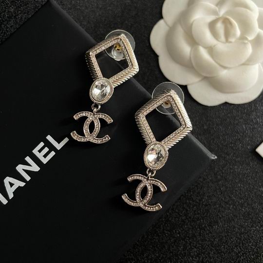 Chanel earring 12lyh47 (6)