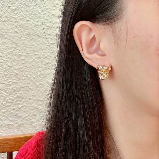 Chanel earring 12lyh48 (4)