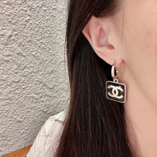 Chanel earring 12lyh49 (5)