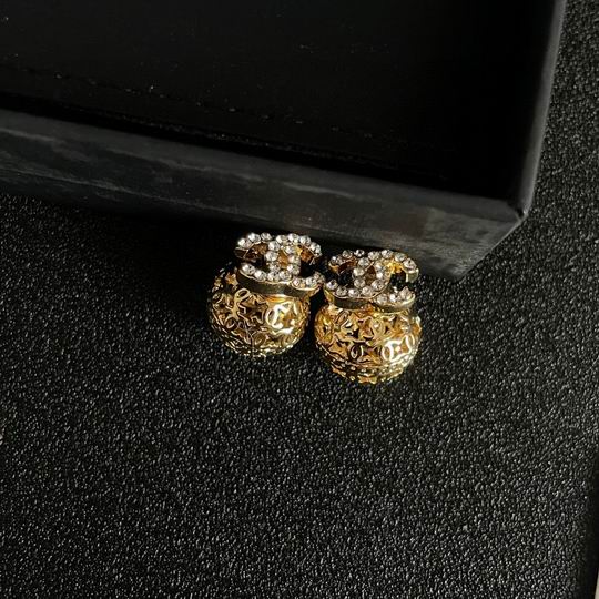 Chanel earring 12lyh94 (2)