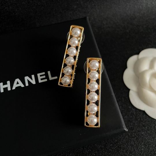 Chanel earring 12lyh95 (5)