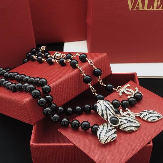 Chanel necklace 11lyh350 (2)