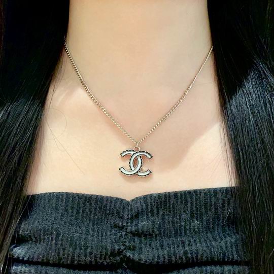 Chanel necklace 12lyh10 (5)