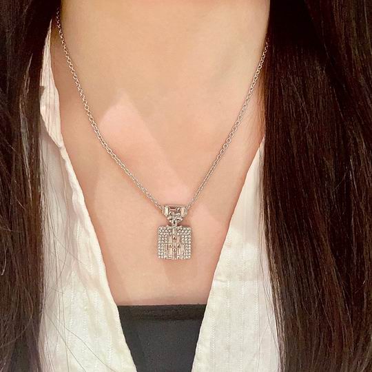 Chanel necklace 12lyh39 (4)
