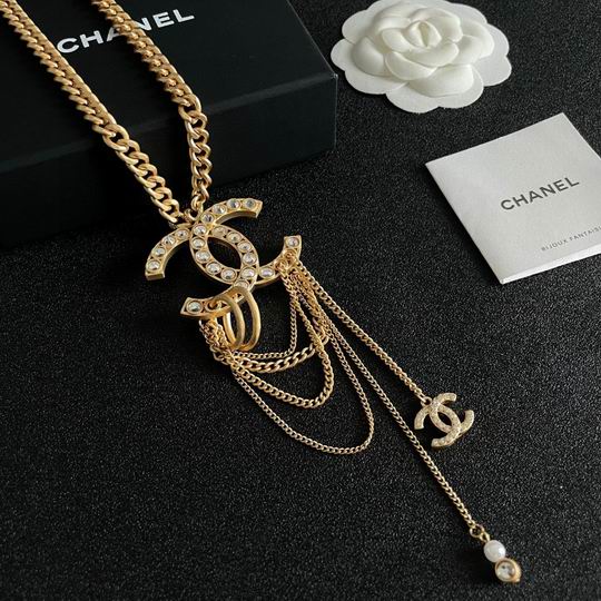 Chanel necklace 12lyh40 (2)