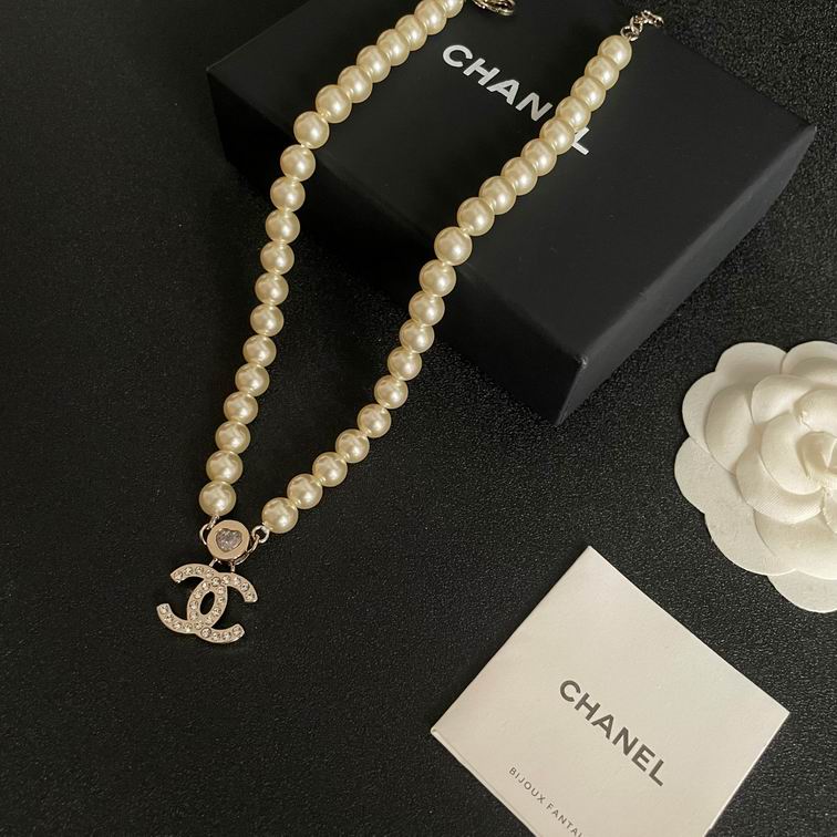 Chanel necklace 12lyh60 (1)