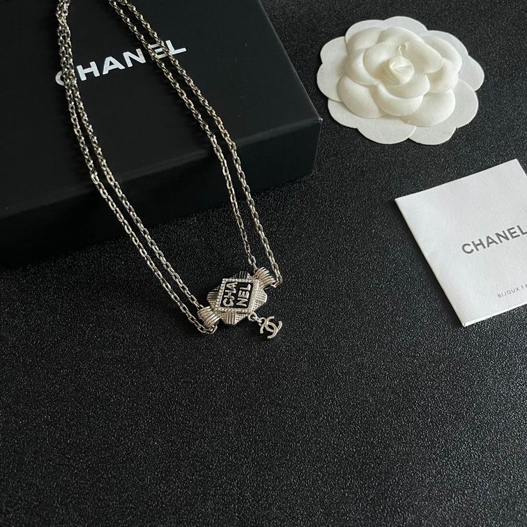 Chanel necklace 12lyh63 (1)