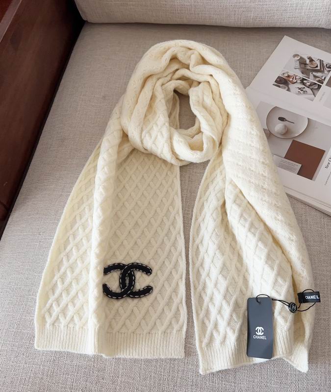 Chanel scarf dx (16)