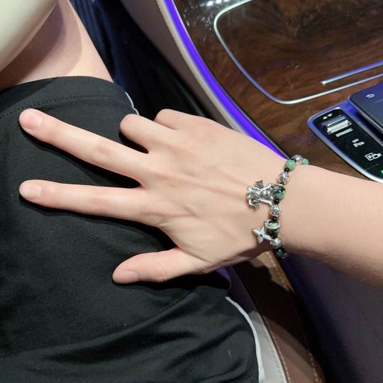 LV Bracelet 11lyh215 (3)