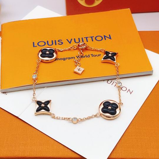 LV Bracelet 11lyh780 (1)